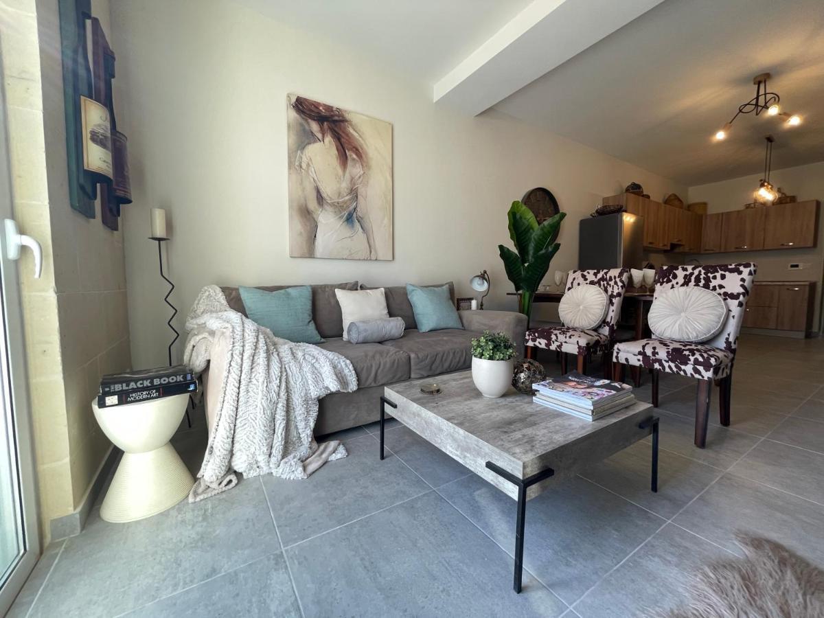 Ta Phyllis - Apartments & Villas With Sunset & Sea Views Ghajnsielem Exterior foto